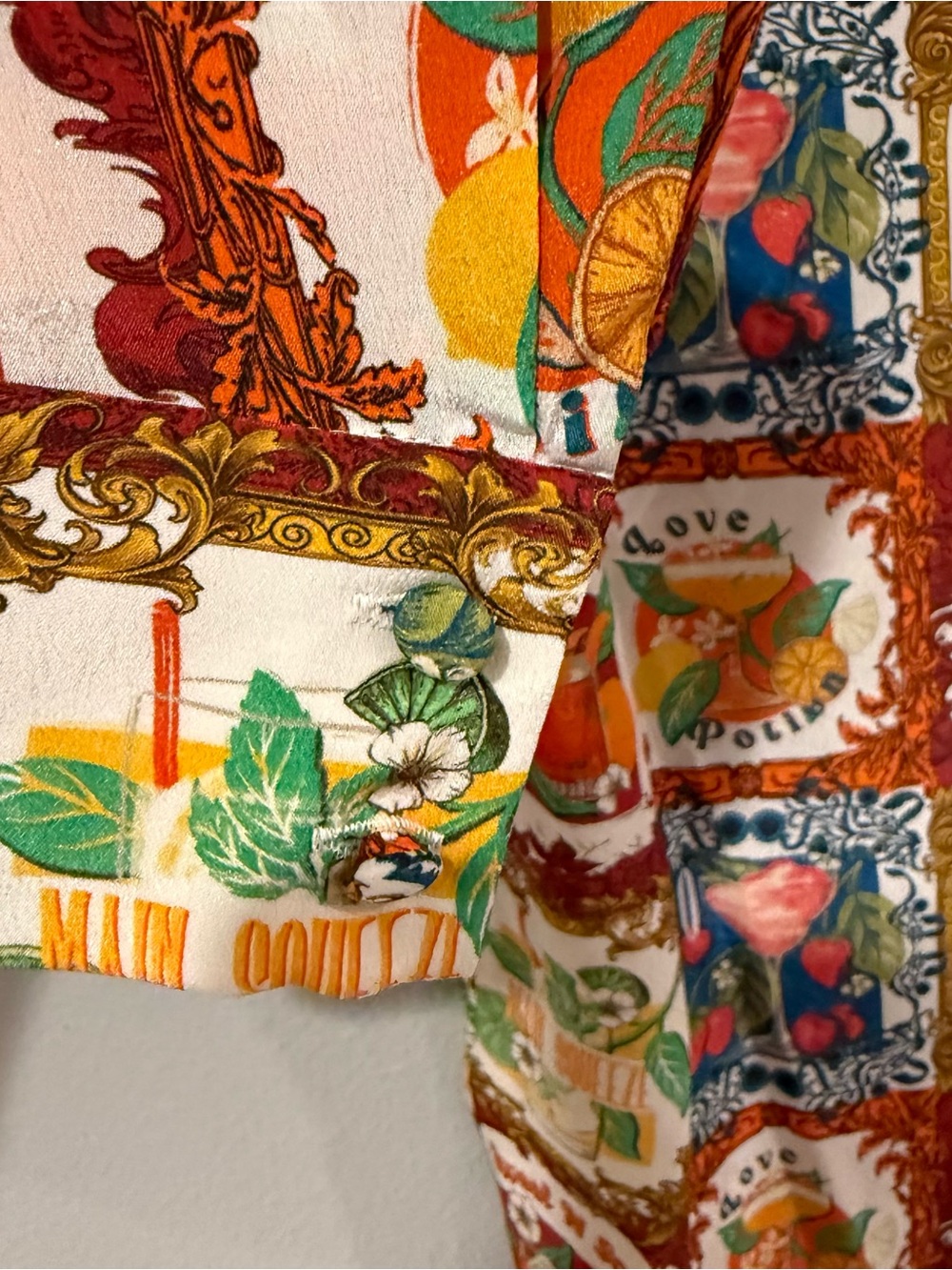 New Alice + Olivia Willa Summer Day Shirt Blouse Fruit Drinks Cocktails Tea L - Picture 10 of 10